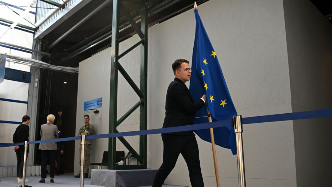 Француска министарка: Проширење ЕУ би могло да смањи зону руског утицаја