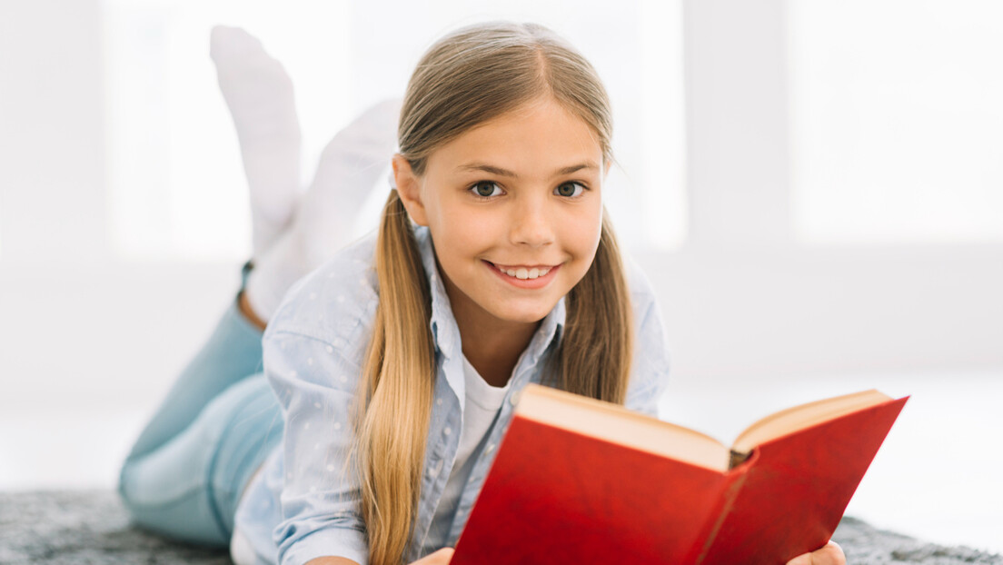 Како мотивисати децу да читају