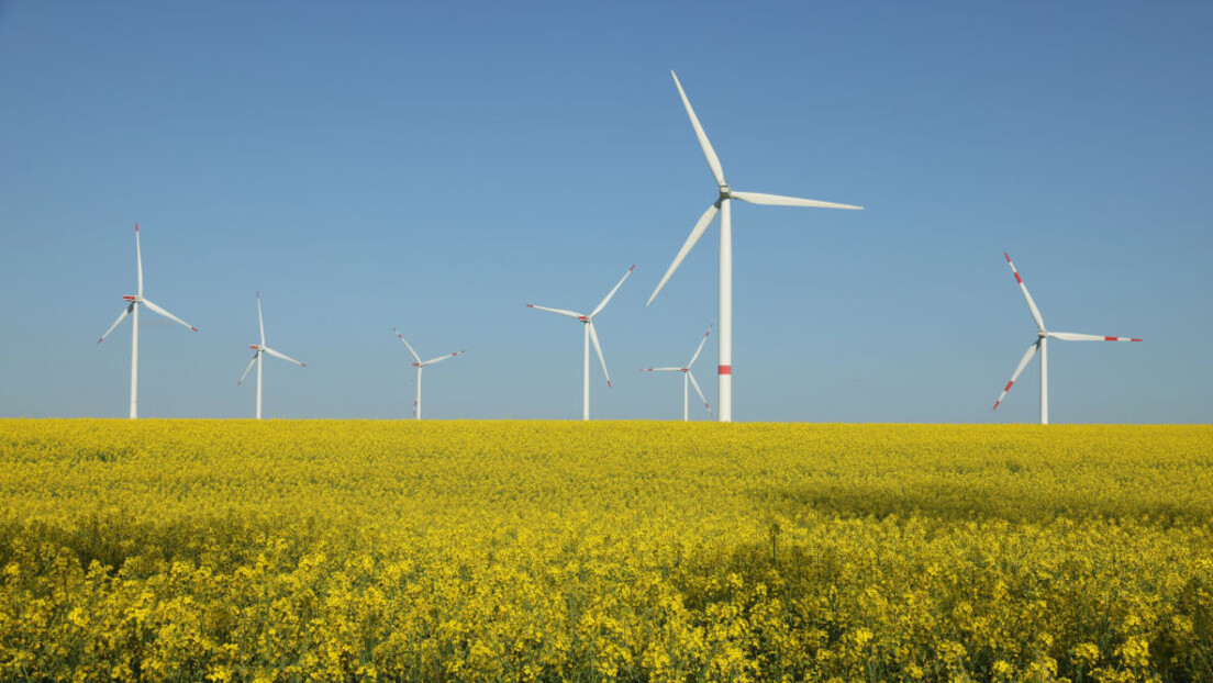 Сад је ветар крив: Расту цене електричне енергије широм Европе