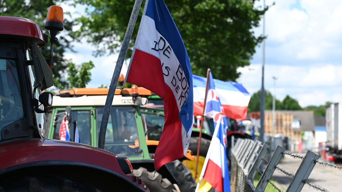Холандски пољопривредници неће ЕУ прописе о животној средини и миграцијама