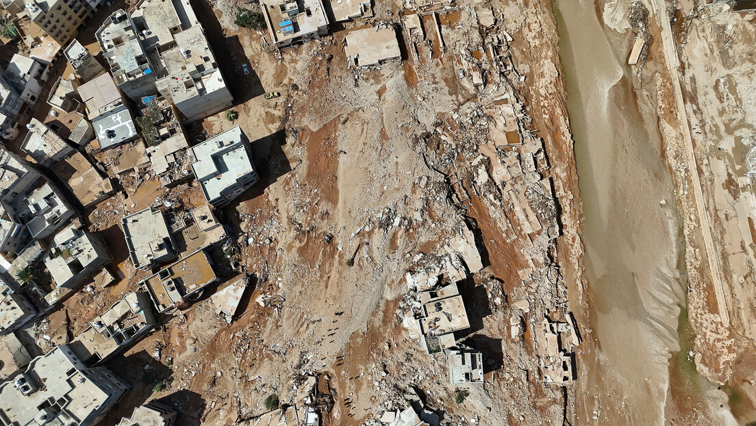 "Море непрестано избацује тела": Либијци броје мртве, четвртина града поплављена