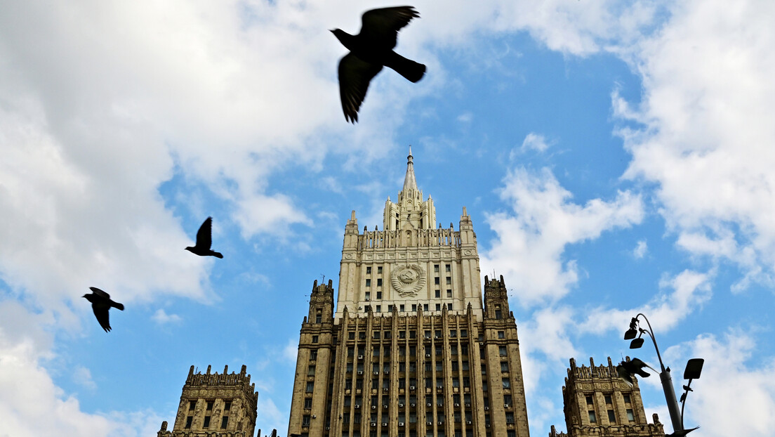 Ambasadorka SAD u Moskvi pozvana na raport: Diplomate osumnjičene za špijunažu