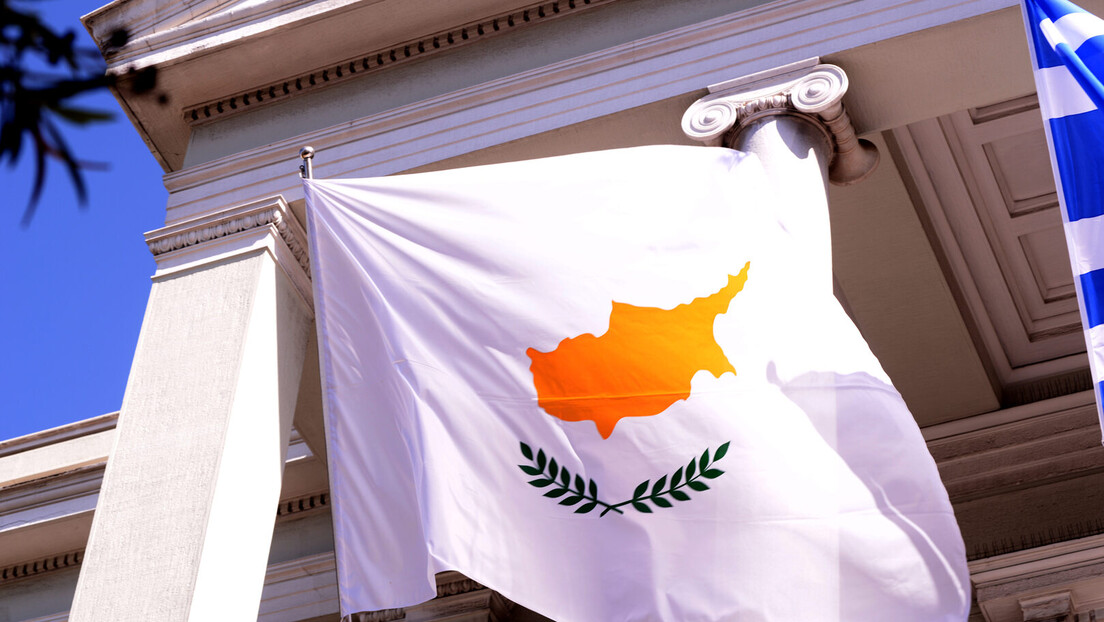 Амбасадор Фотију: Кипар неће променити позицију када је реч о КиМ