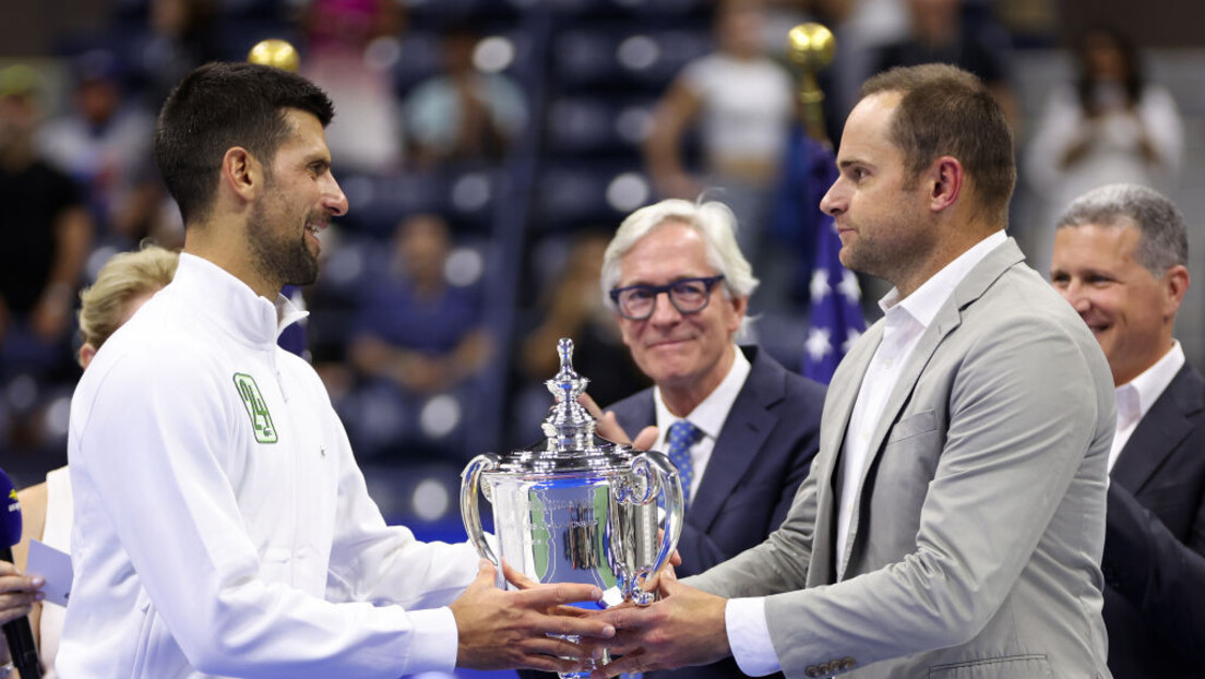 "Novak je najbolji sportista na planeti i najveći teniser svih vremena"
