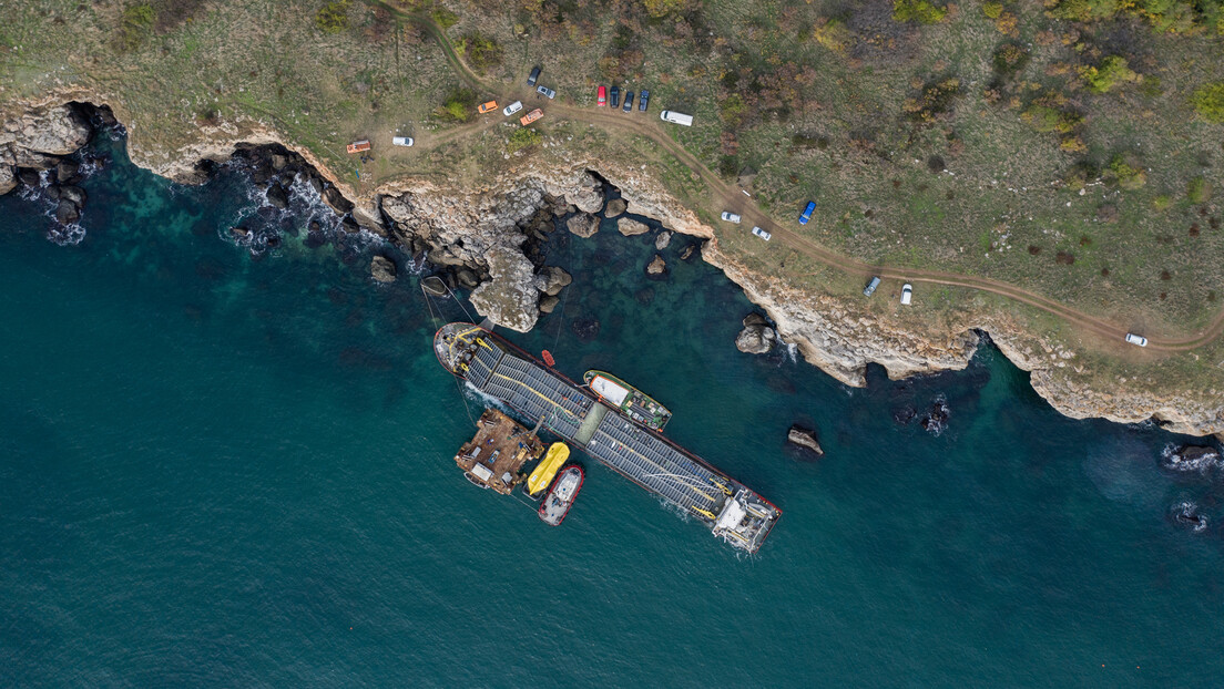 Уништен експлозивни дрон који се срушио на бугарској обали Црног мора