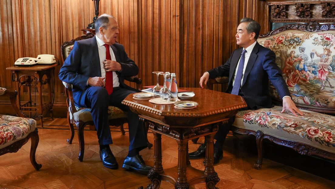 Ванг Ји: Кина је спремна за формирање мултиполарног света са Русијом
