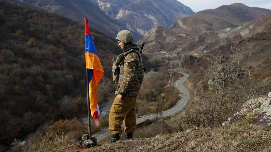 Približavanje Zapadu se nije isplatilo: Mogu li Azerbejdžan i Jermenija da izbegnu novi rat?