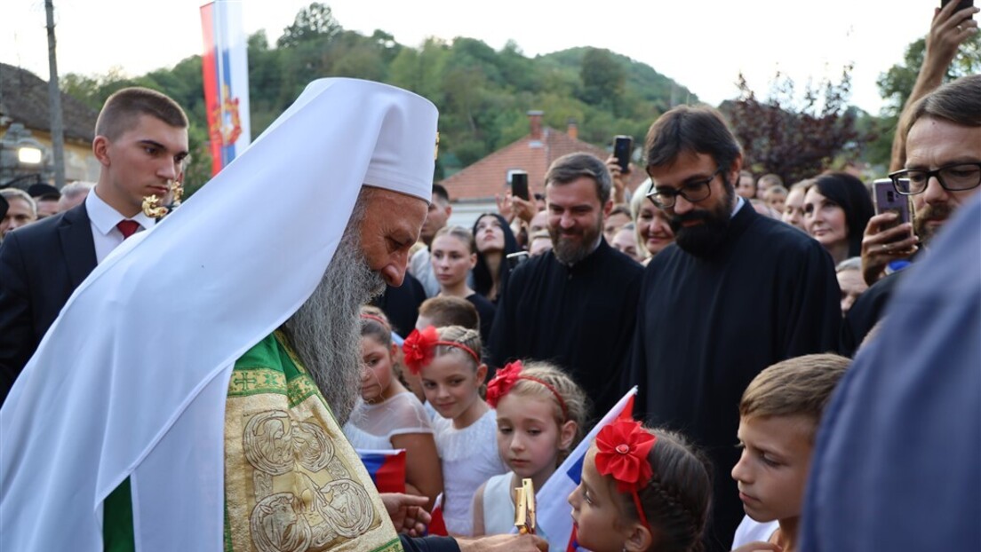 Српски патријарх после 90 година служи литургију у Зворнику: Црква и народ у Српској су једно