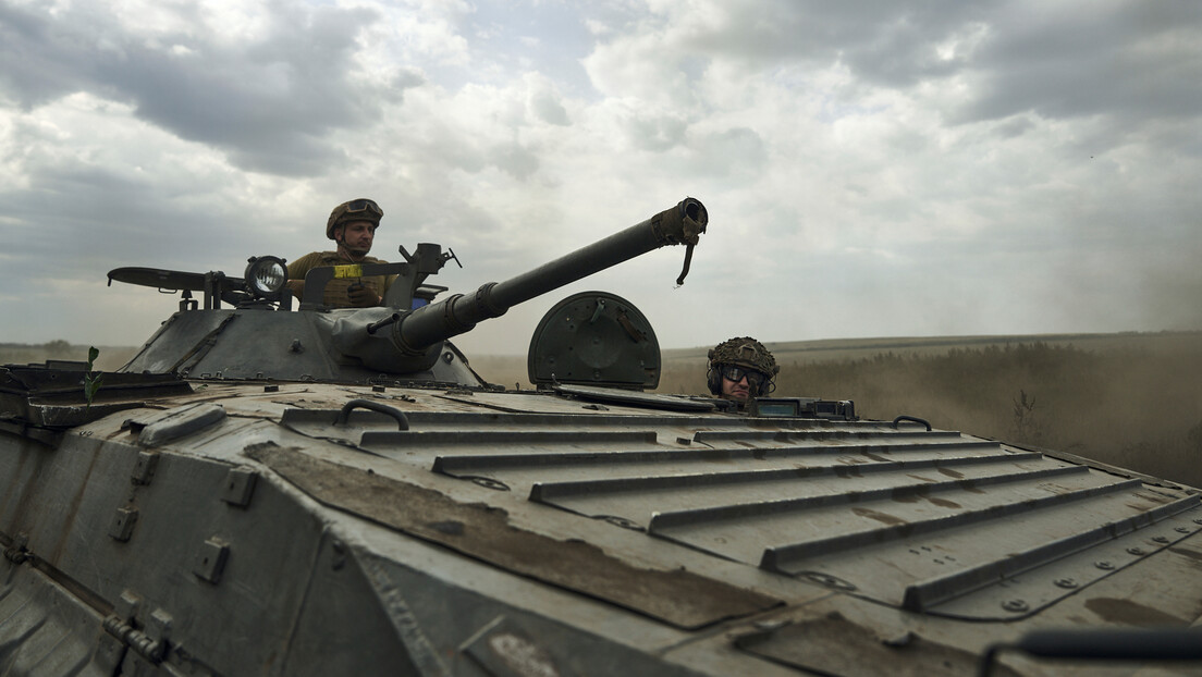 Švedski tenkovi "stridsvagn 122" stigli u Ukrajinu