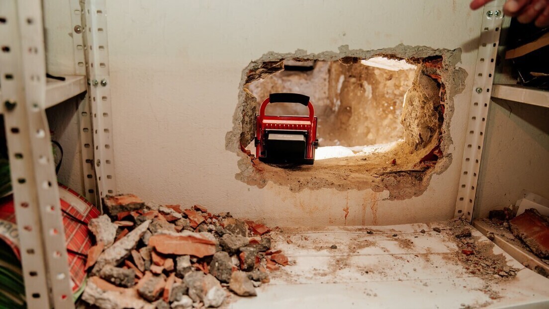 У Тужилаштву саслушан Подгоричанин осумњичен да је возио копаче тунела