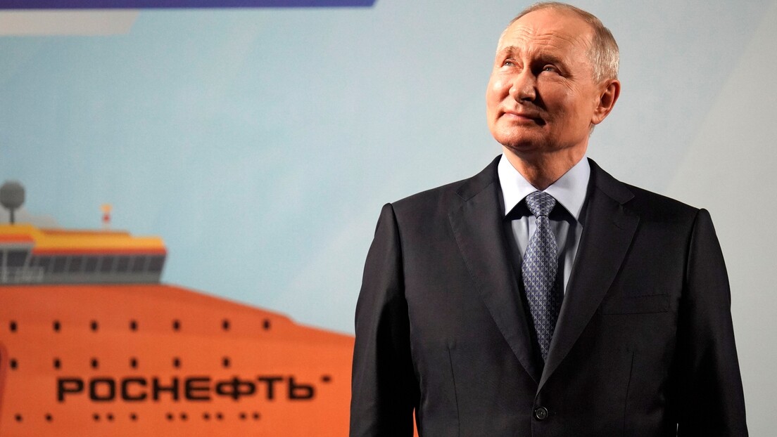 МСП Русије: САД нису позвале Путина на самит АПЕК