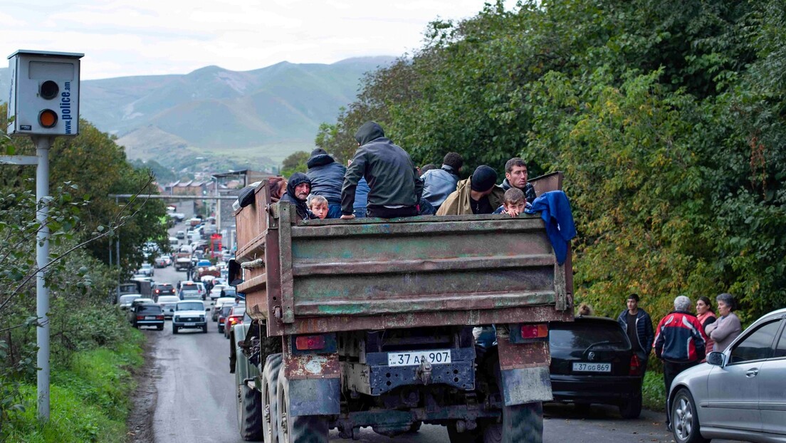 Исељавање Јермена се наставља: Карабах напустило више од 50.000 људи