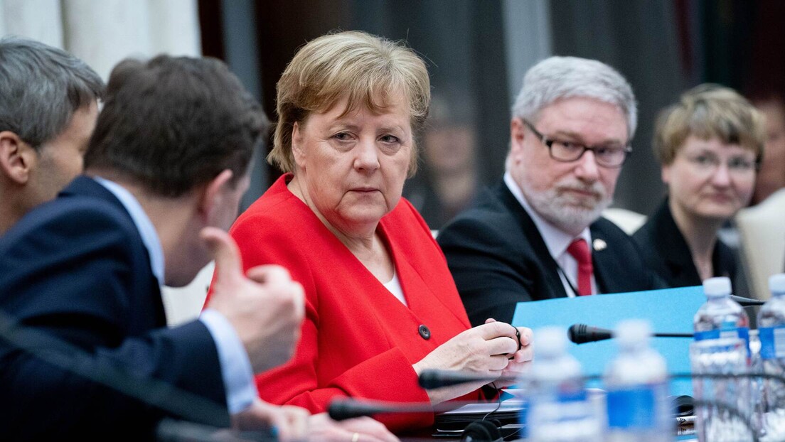 Бивши саветник Меркелове: Нисмо погрешили што смо сарађивали са Путином