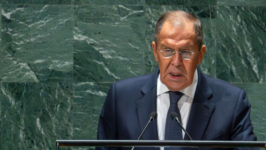 Lavrov o Jermeniji: Nadam se da ništa neće uništiti naše vekovne veze