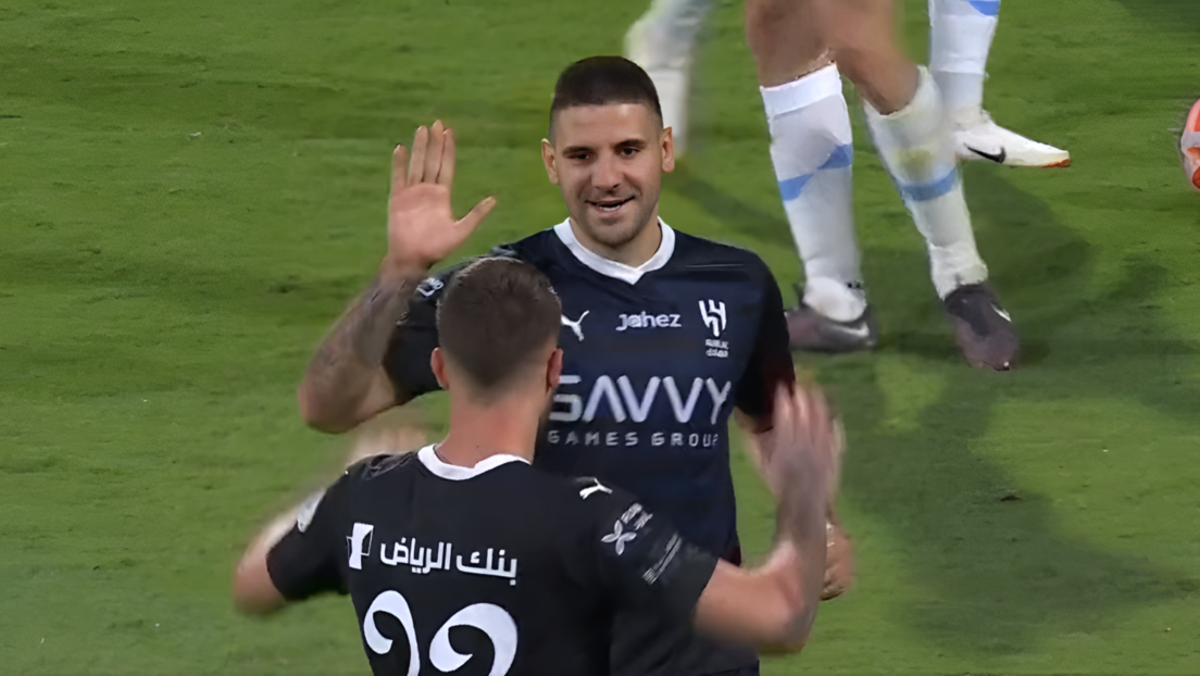 Mitrović i Sergej rešetaju u Arabiji - po gol Srba za novu pobedu