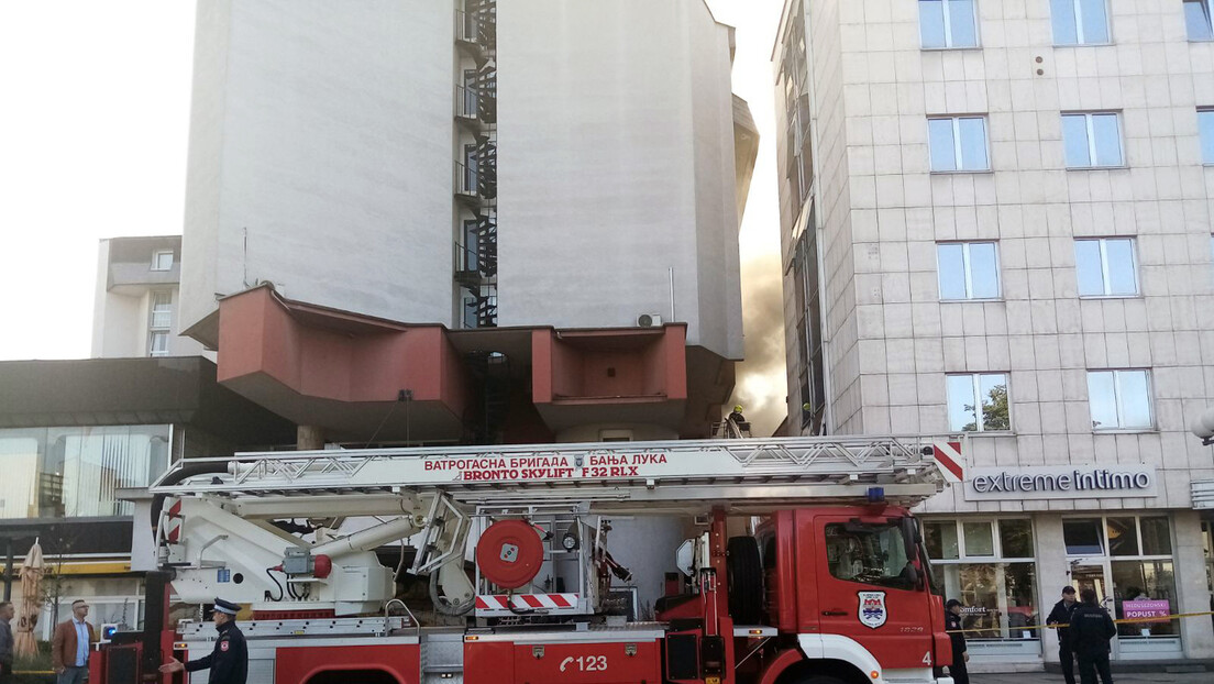 Велики пожар у центру Бањалуке: Пламен гутао седиште "Електрокрајине" и део хотела "Босна" (ВИДЕО)