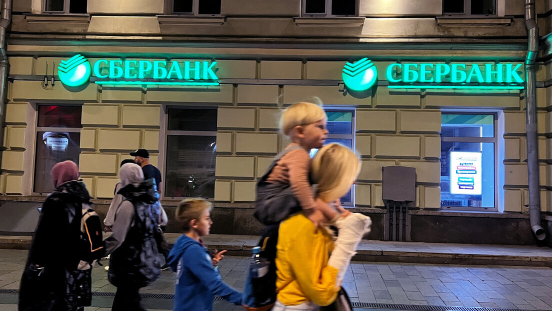 Rusija: Sberbanka u devet meseci zabeležila čist prihod od 1,13 biliona rubalja
