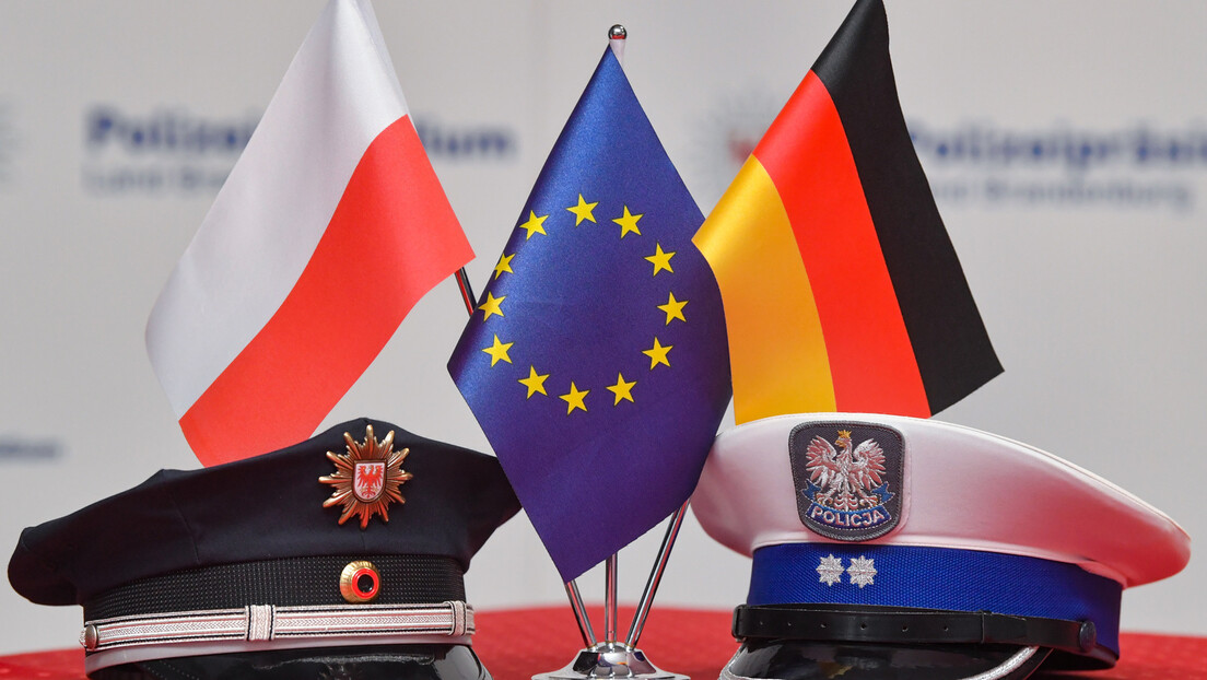 "Фајненшел тајмс": Избори у Пољској су кључни за односе Варшаве и Берлина и будућност ЕУ