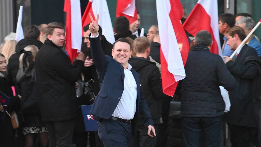 Пољски европосланик: Ово нису избеглице, то су криминалци