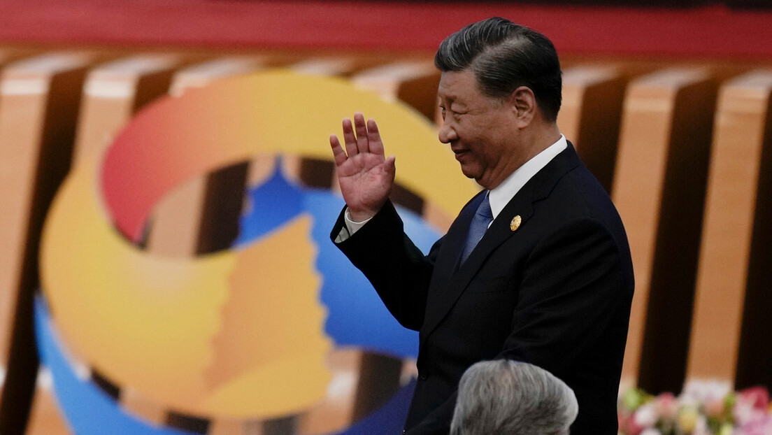 Си Ђинпинг: Кина се противи једностраним санкцијама, још 100 милијарди инвестиција у "Појас и пут"