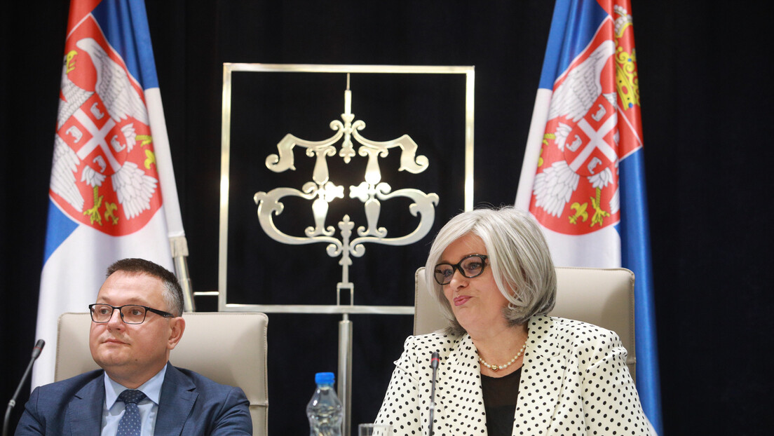 Мисија ММФ-а Србији: Делегација на састанку са НБС