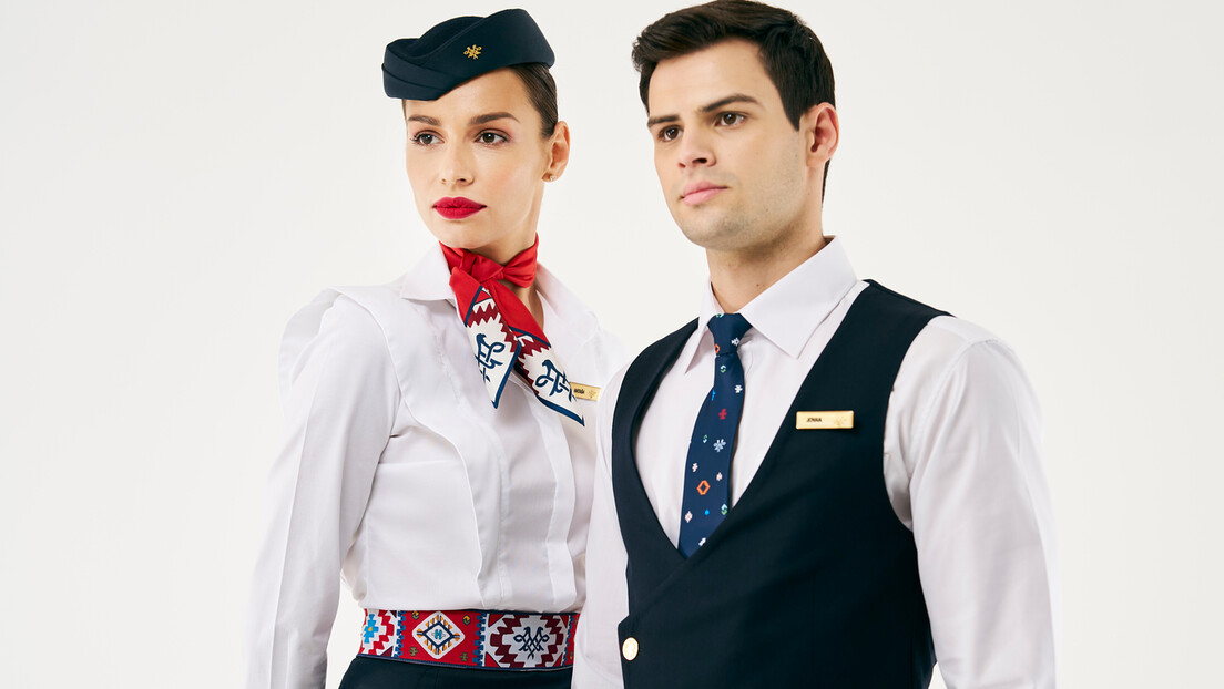 "Ер Србија" представила нове униформе са традиционалним мотивима