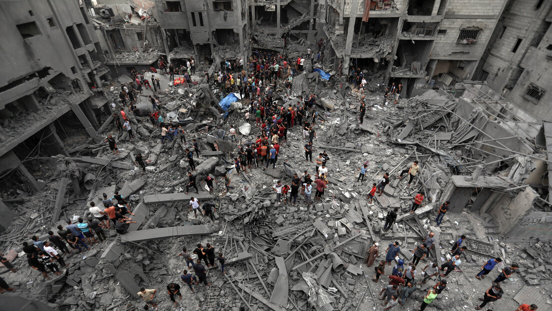 Аналитичар: Израел бомбардује све осим Хамаса у Гази