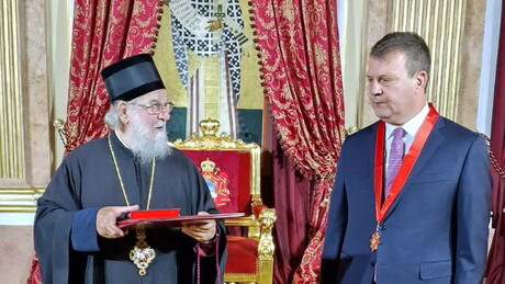 Игору Мировићу уручен Орден Светог Саве