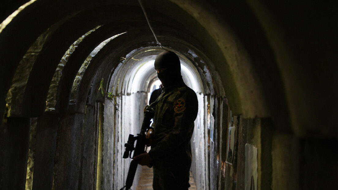 ИДФ се спушта у подземни град духова: Чека их мрежа тунела, хиљаде замки и пакао Газе (ГРАФИКА)