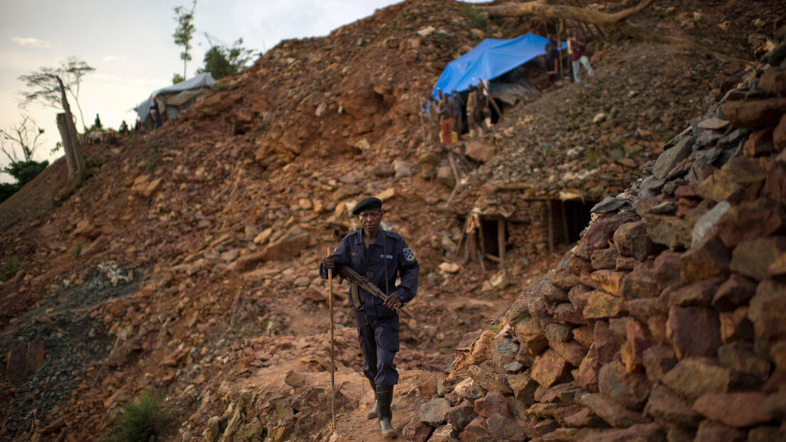 Posle bakra u Zambiji kobalt u Kongu: Filantrop Bil Gejts se namerio na krvave afričke rude