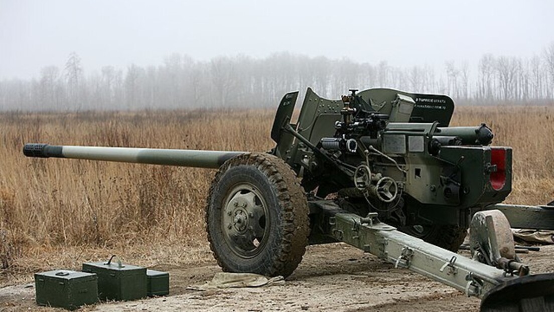 МТ-12 "рапира": Совјетски противтенковски топ у лову на западна возила