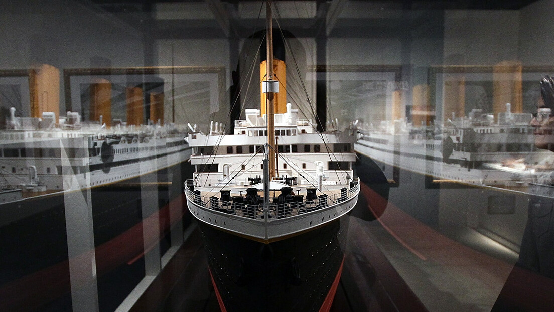 Ostrige i sladoled – šta su jeli na Titaniku pre kobnog sudara sa ledenim bregom