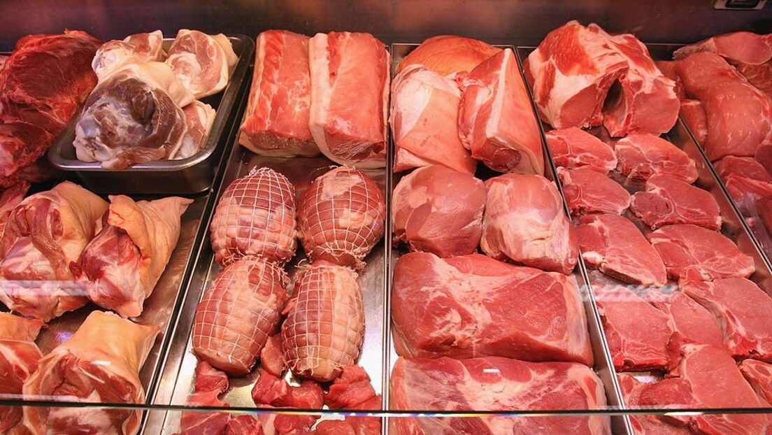 Славски период диктира раст цена свих врста меса: Колико кошта печено прасе?
