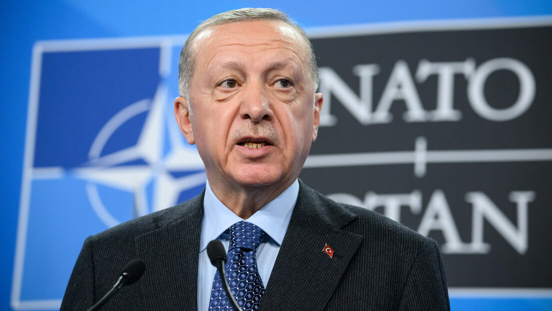 Turska: Odbor parlamenta u četvrtak raspravlja o članstvu Švedske u NATO-u
