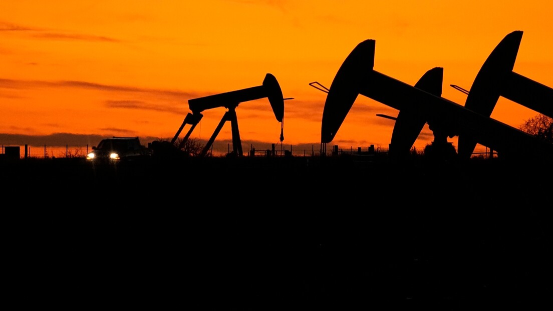 OPEK: Potražnja za naftom ove godine veća za 2,5 miliona barela dnevno