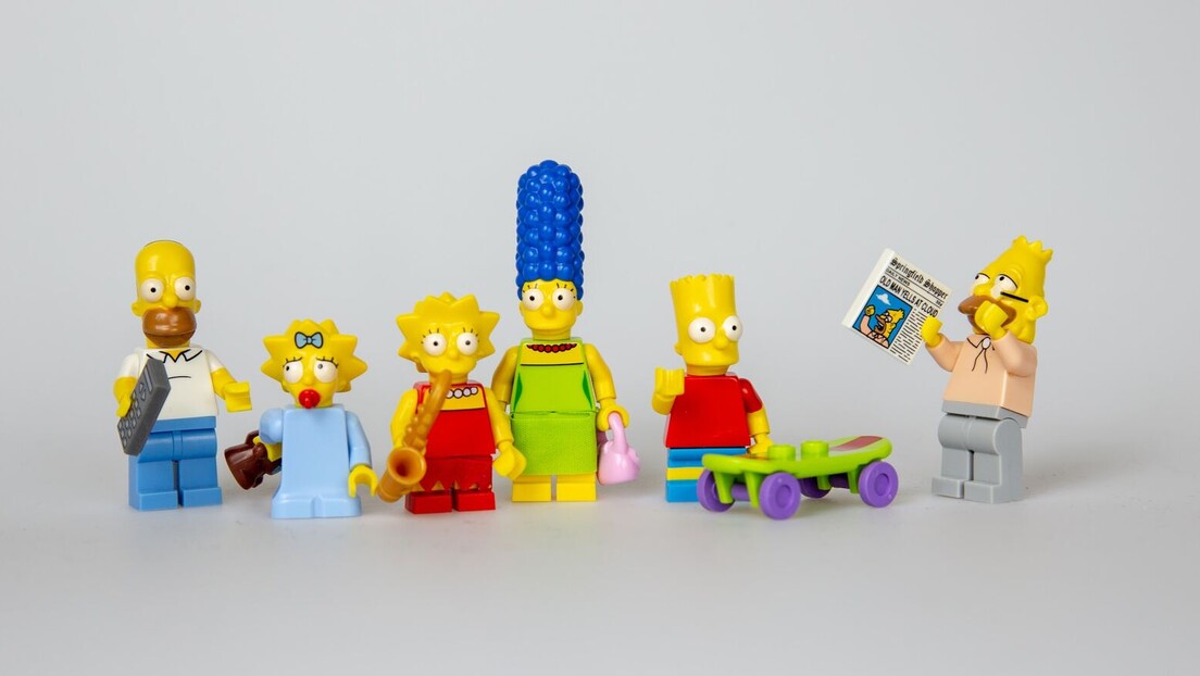 Креатор "Симпсонових": Ништа не мењамо, Хомер ће наставити да дави Барта