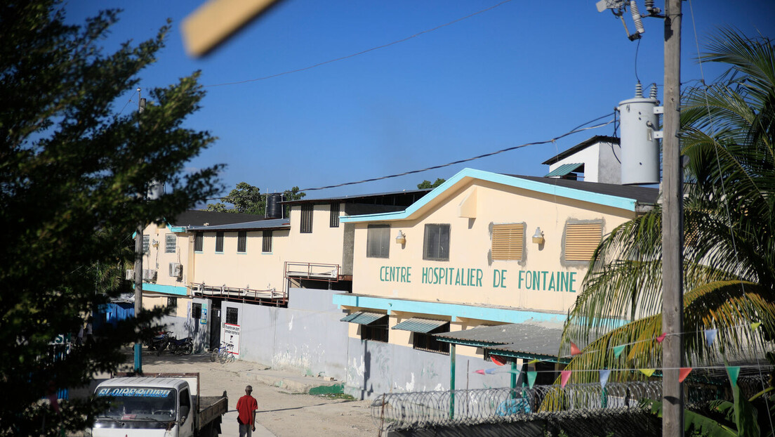 Naoružana banda upala u bolnicu na Haitiju, stotine pacijenata drže kao taoce