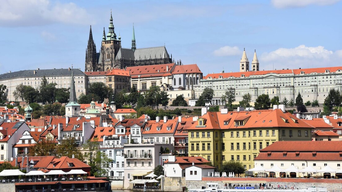 Русија упозорила Чешку: Вратићемо истом мером