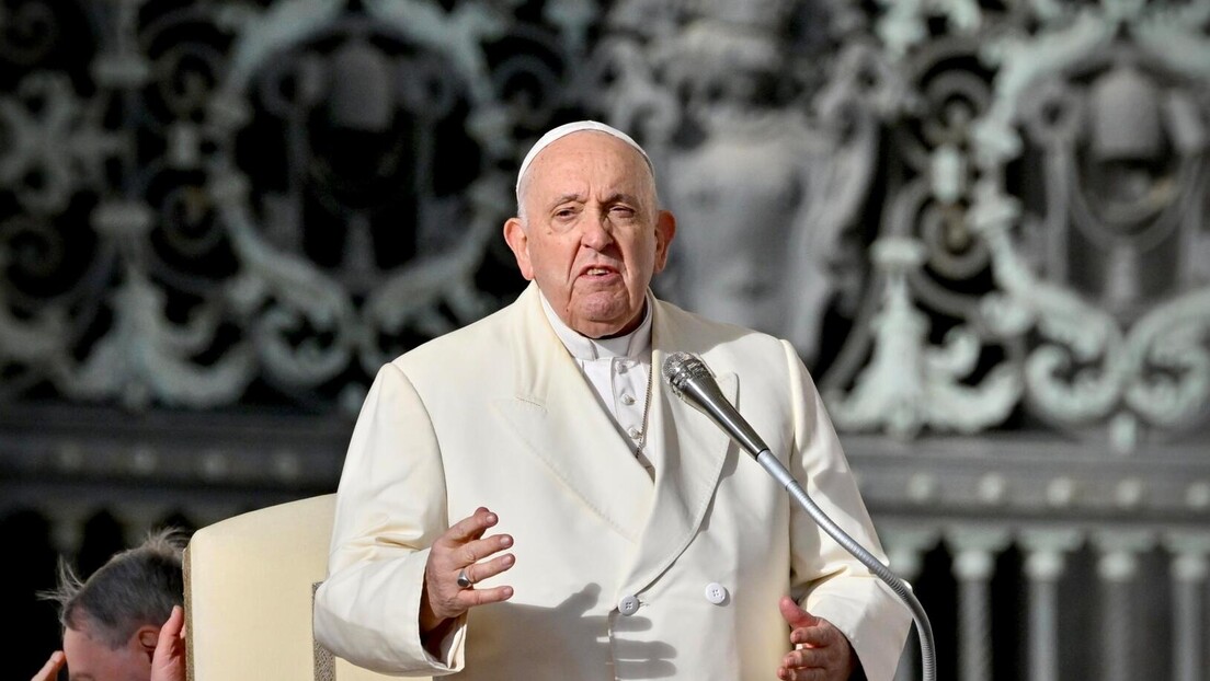 Папа позвао патријарха Кирила на састанак у УАЕ