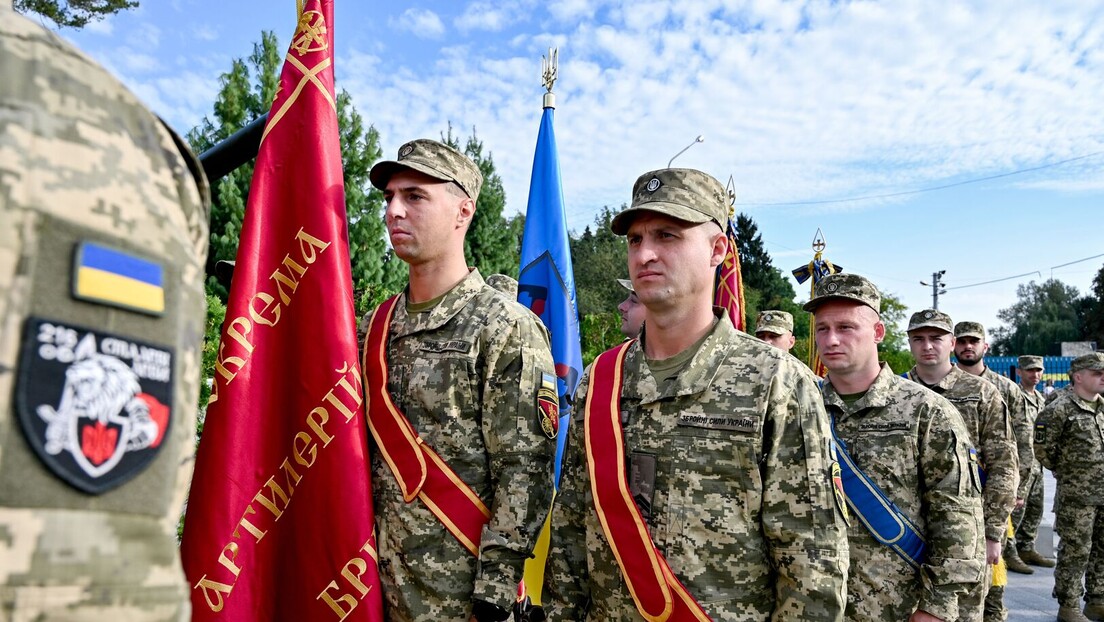 Украјина кубури са регрутима: Просечна старост војника на фронту све виша, 20.000 људи дезертирало