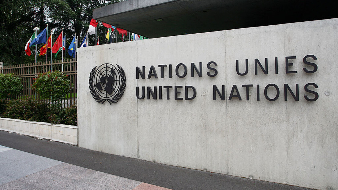 Укратко 29. новембар: Усвојена резолуција УН о Голанској висоравни; Додик није повредио Устав