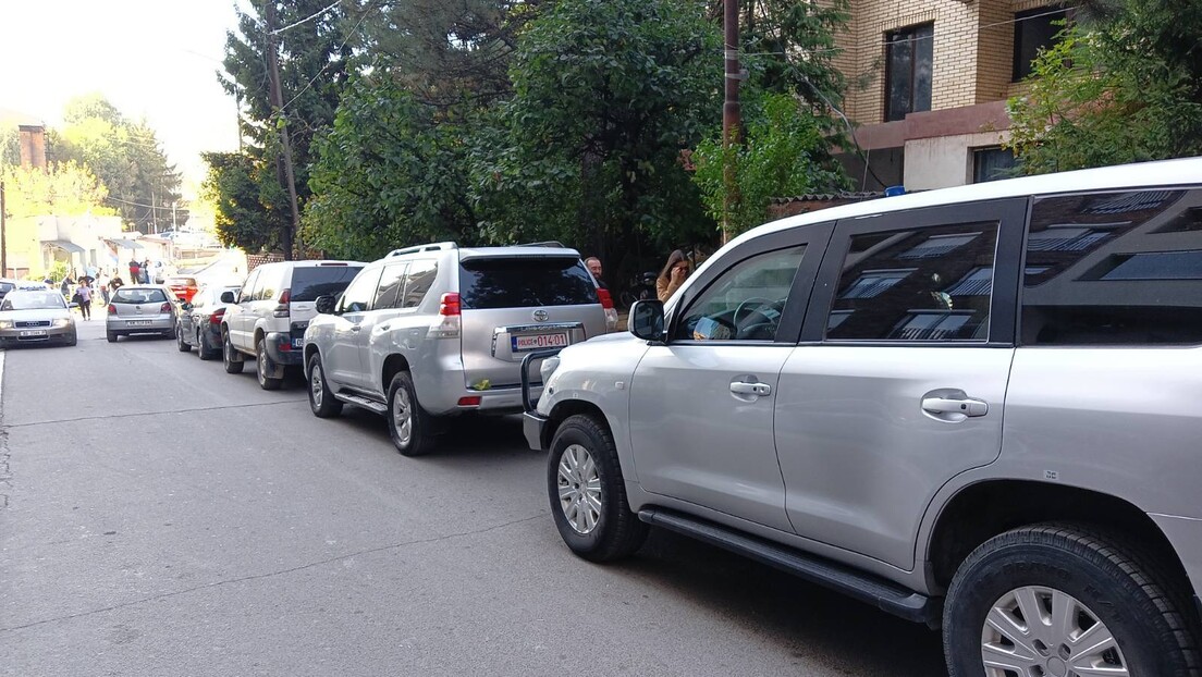Nakon produžetka roka za zamenu srpskih tablica: Šta će biti sa vozilima na KiM koja ih zadrže?