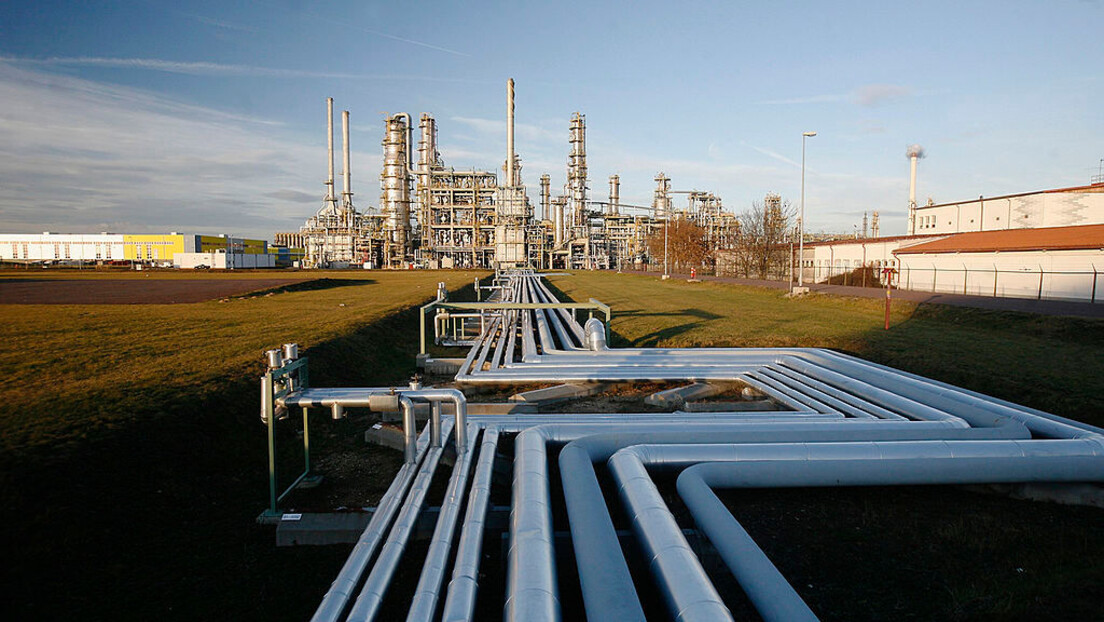 Аустрија преплављена руским гасом, препродаје суседима, одлаже излазак из "енергетске орбите Кремља"