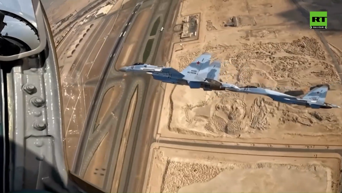 Četiri ruska lovca Su-35S pratila Putinov let u Abu Dabi