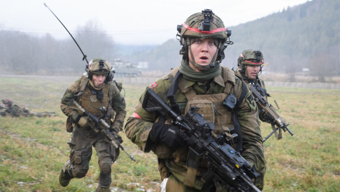 Из страха од Русије, НАТО вежба — сахране