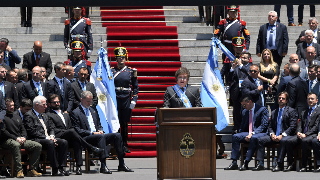 Argentina i zvanično dobila novog predsednika, Havijer Milei obećao: Eliminisaću Centralnu banku