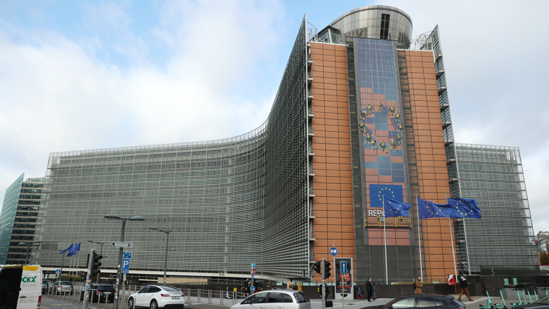 Европска комисија одобрила предлог коришћења замрзнуте имовине руске Централне банке
