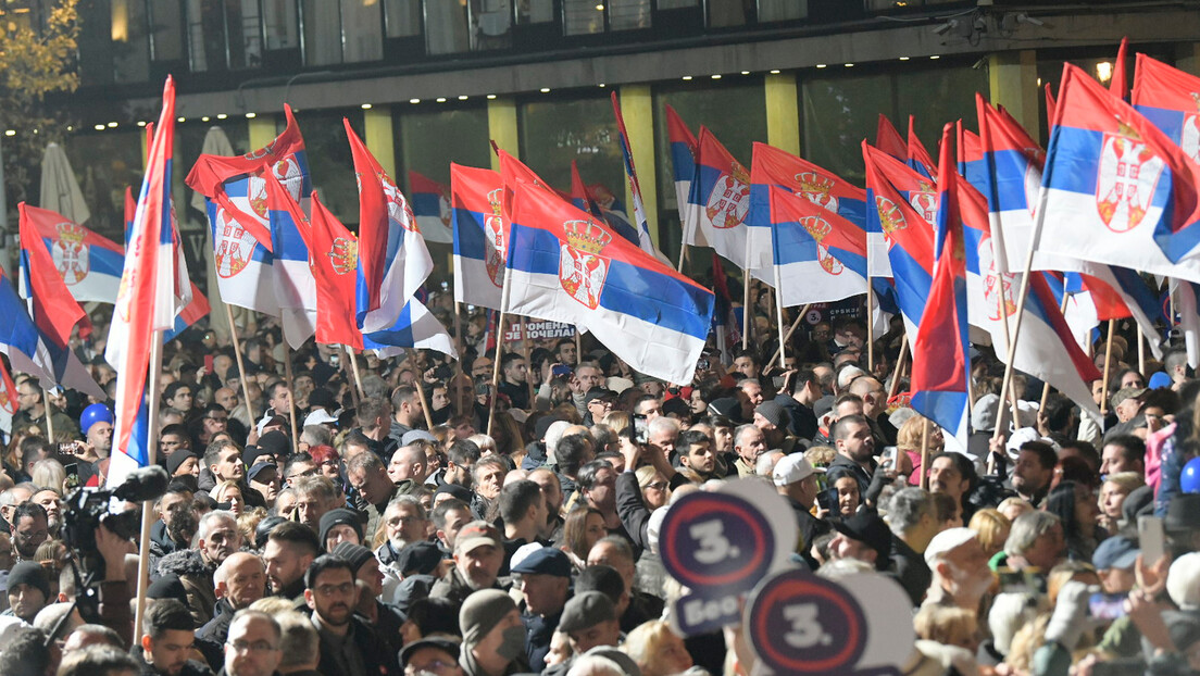 Завршна конвенција коалиције Србија против насиља, после скупа шетња до РИК-а