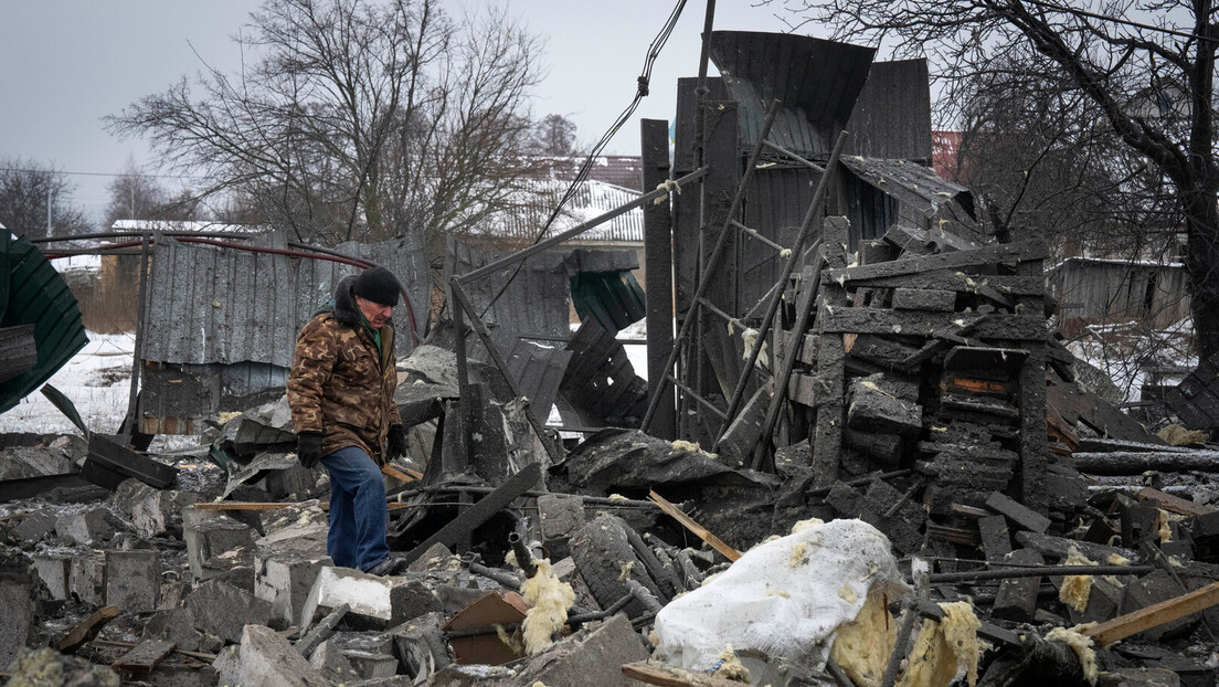 Ukrajina dronom napala civile: U Belgorodu povređen čovek, stradalo 12 krava na farmi