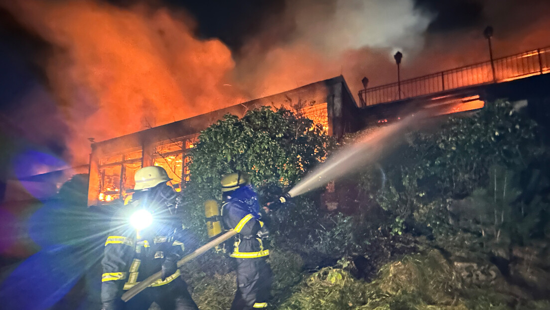 U požaru u konaku manastira Donji Brčeli nema povređenih, totalna šteta na objektu